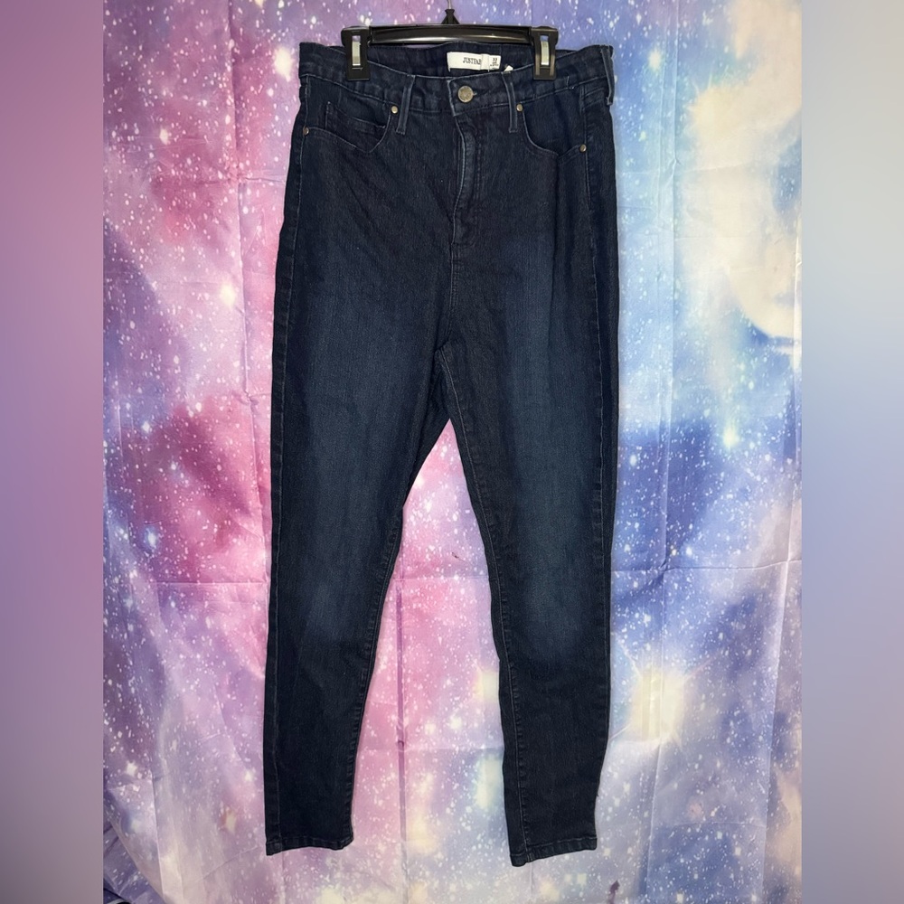 JustFab skinny jeans 🛍